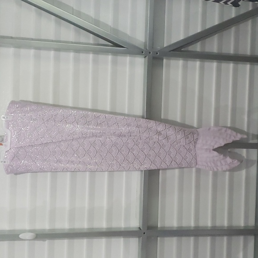 Pillowfort mermaid‎ tail blanket